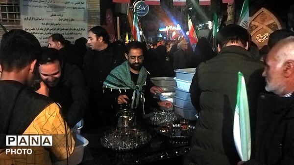 موکبی از جنس خدمت در نیشابور 