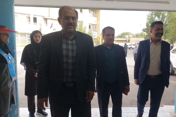 آیین افتتاحیه استانی مسابقات ورزشی درون مدرسه‌ای 