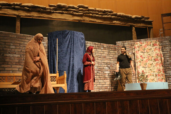 روایت «ماه گرفتگی» در قم