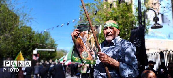 آرام گرفتن پیکر شهید سپهبد عبدالرحیم موسوی در حریم امن فاطمی