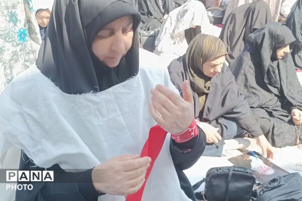 خروشِ بصیرت در صحن امامزاده جعفر (ع)؛ تالار قرآن پیشوا گنجایش دریای سوگواران مقتدا را نداشت