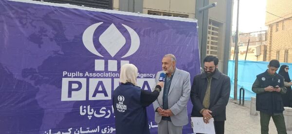 غرفه خبرگزاری پانا، وعده دیدار دانش‌آموزان در راهپیمایی 22 بهمن