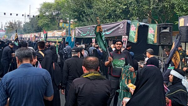 برپایی موکب عشاق الحسین سازمان دانش‌آموزی شهر تهران