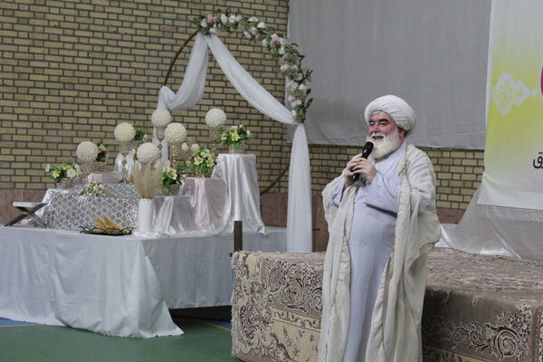 جشن چتری برای آرامش در شهر درق