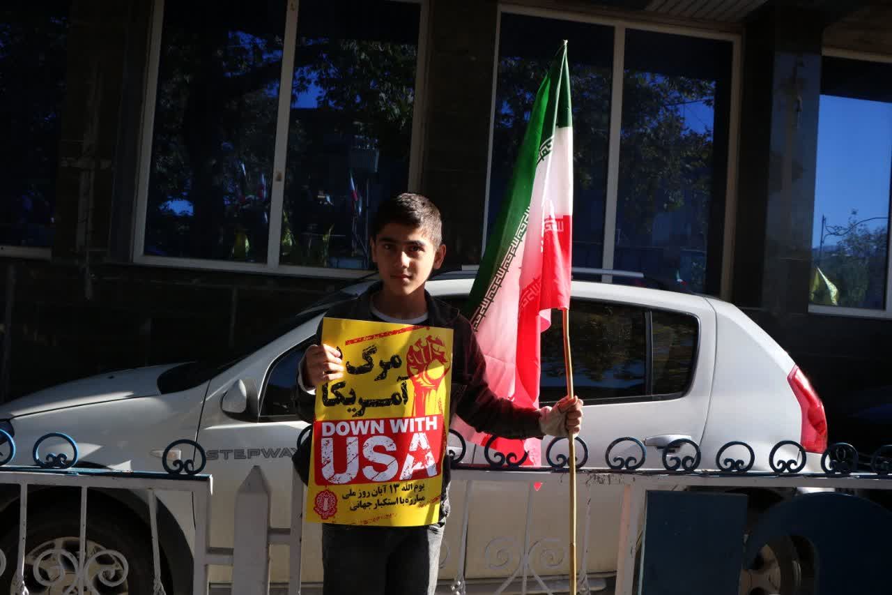 خروش دانش‌آموزان گرگانی در روز حماسه و بصیرت