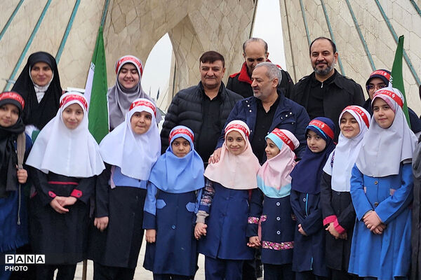 یک دیدار غیره منتظره در آزادی 