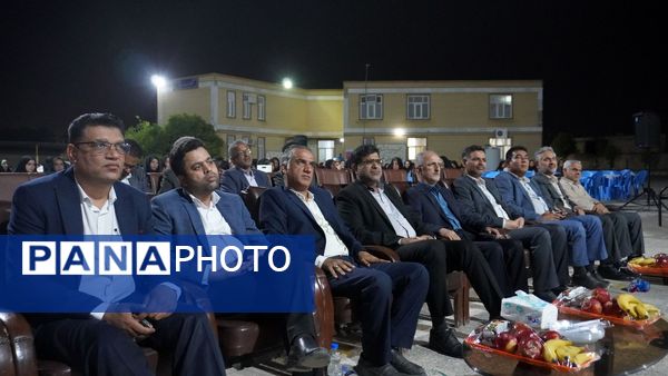 پاسداشت فرهنگیان و تقدیر از برترین‌های رودانی