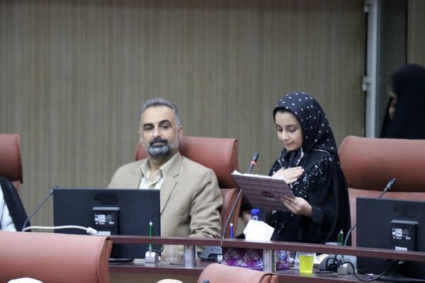 نشست ادبیات آیینی در دلیجان