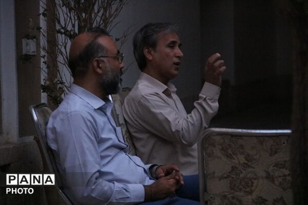 میزبانی فرهنگ‌سرای گردشگری یزد از دوره آموزشی پرنده‌نگری