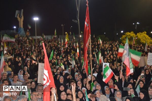 فرهنگیان میهن دوست در خیابان کشوردوست