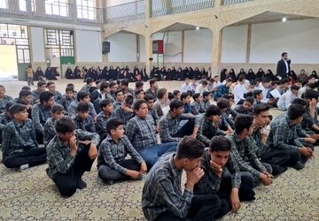 جشن تکلیف پسران مروستی امام رضایی شد