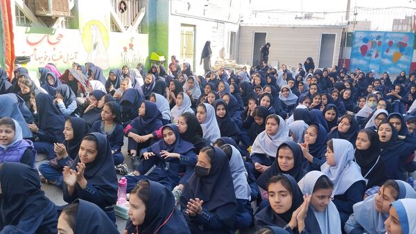 سپاس از فرشتگان سفیدپوش در مدرسه مهندس رحمانی فرد