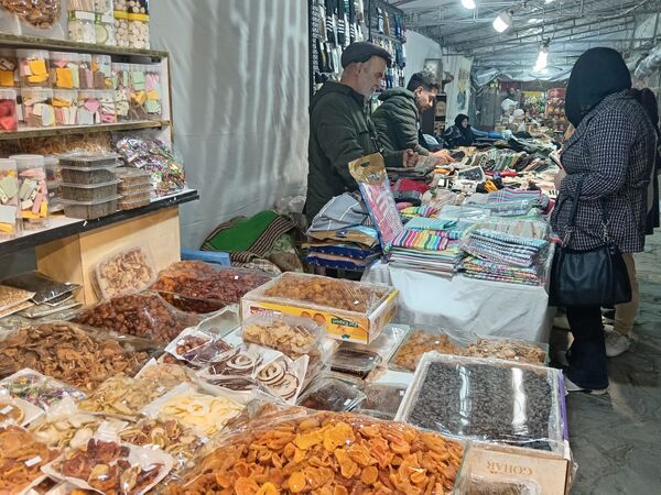 نمایشگاه صنایع دستی در محله طلاب مشهد