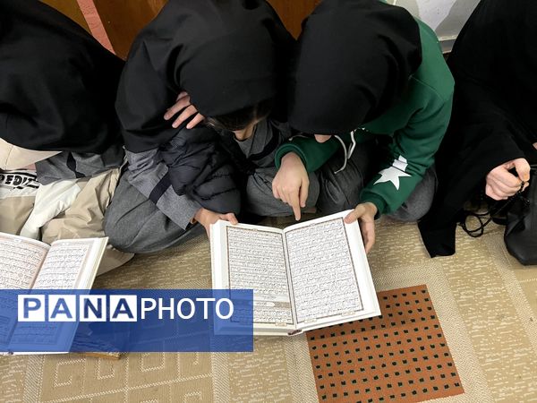  محفل انس با قرآن در ساوجبلاغ 