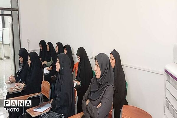 آموزش صف جمع وگارد پرچم در کرمان