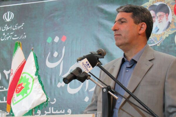 برگزاری آیین تجلیل از معلمان نمونه استان کردستان