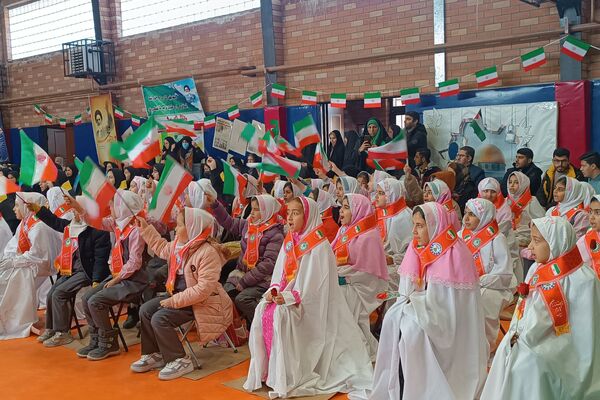 همایش بزرگ یاوران انقلاب در فیروزکوه
