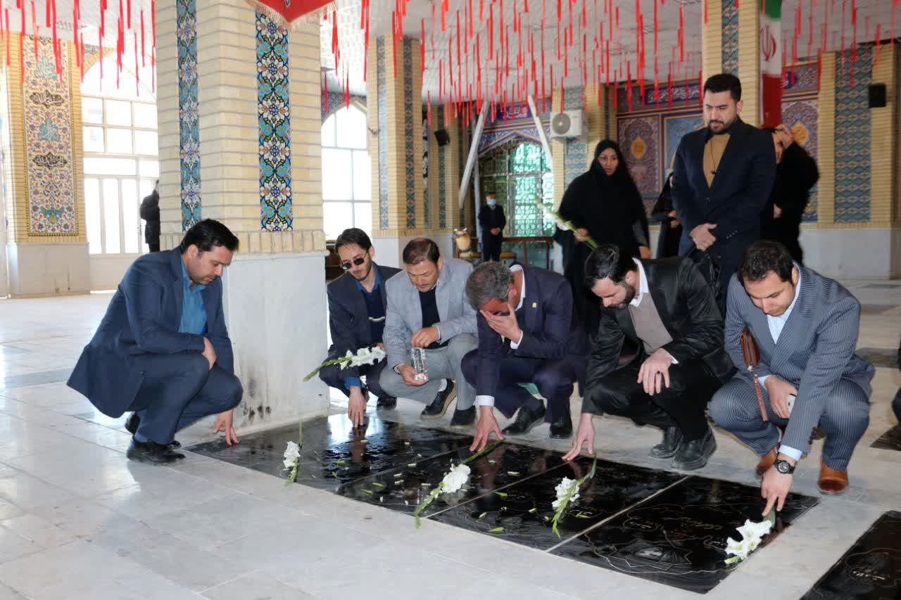  تجدید میثاق حوزه معاونت پرورشی و فرهنگی آموزش و پرورش استان با آرمان‌های مقدس شهدا 