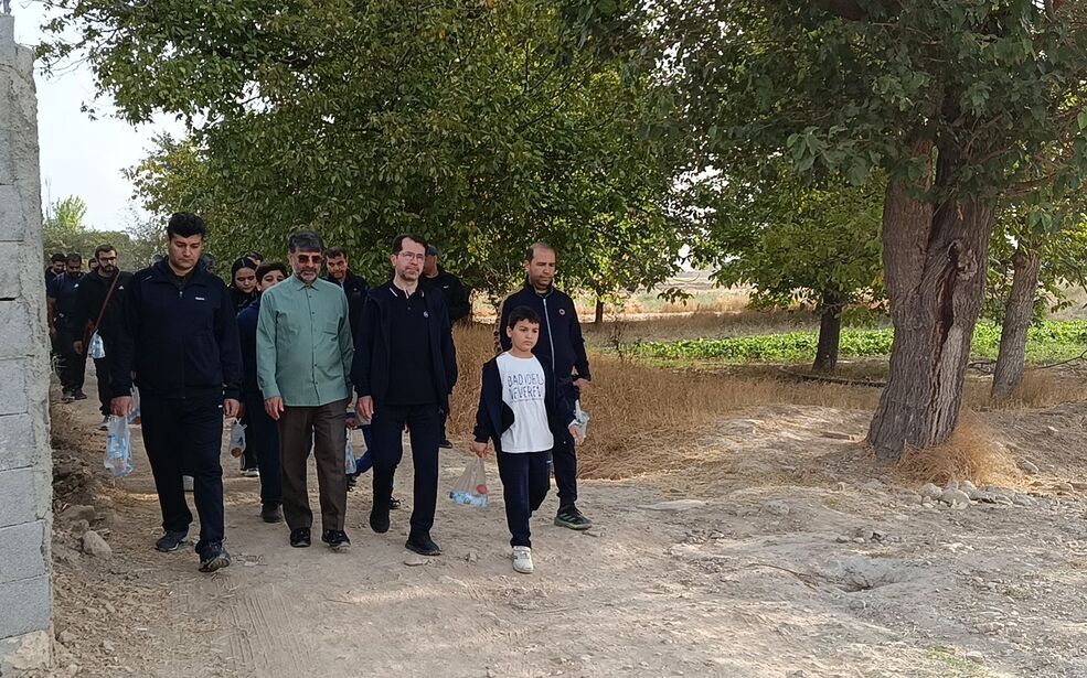 پیاده روی خانوادگی کارکنان بانک سپه