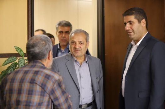 چرخه فعالیت های اداری و آموزشی با همت والای کارکنان به صورت پویا و کارآمد درجریان است