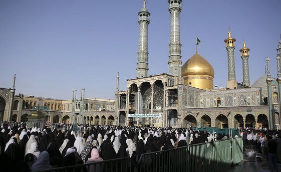 نماز عید فطر در حرم حضرت معصومه(س) و مسجد جمکران اقامه می‌شود

