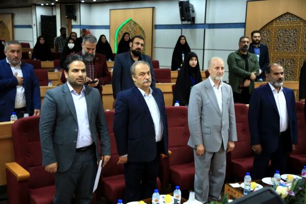 نشست صمیمی مدیران رسانه با استاندار قم