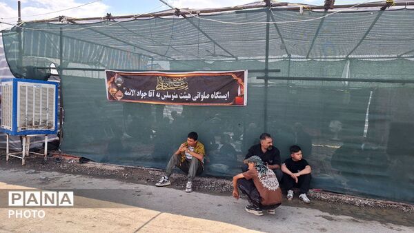 خدمت در مسیر عشق؛ موکب‌هایی که میزبان زائران پیاده امام رضا(ع) هستند