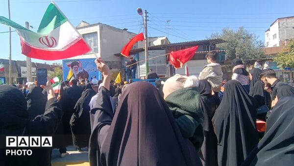 حضور پرشور مردم بندرگز در سوگ رهبر شهید