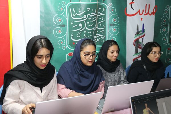 نگاهی به پاتوق نوجوان مبارز کرمان
