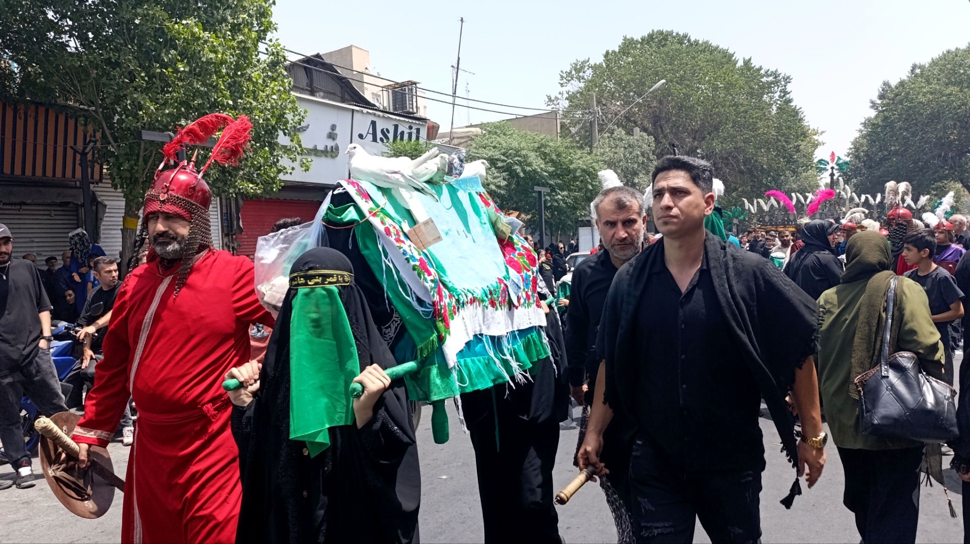 دارالشهدای تهران در سوگ سیدالشهدا(ع) به عزا نشست
