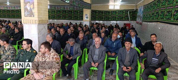 مراسم تشییع نمادین رهبر شهید در فلارد