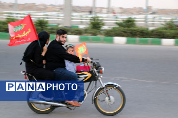 شادپیمایی مردم قم به مناسبت عید غدیر-1