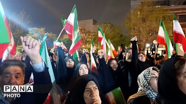 تصاویر ماندگار از تنوع و حضور در همایش‌ها و تجمعات در تهران