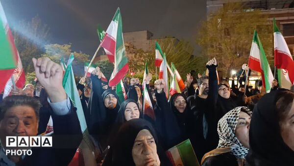 تصاویر ماندگار از تنوع و حضور در همایش‌ها و تجمعات در تهران