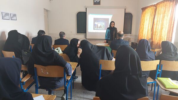 کارگاه توانمندسازی مدیران ناحیه یک زنجان در کانون سهروردی 