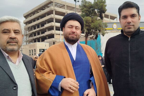 حضور اقشار مختلف مردم شهرری در راهپیمایی ۲۲ بهمن