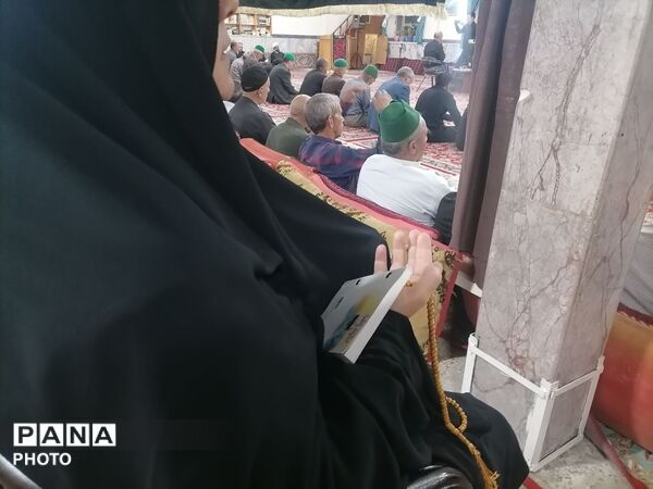 برگزاری آیین  بزرگداشت آیت الله سید علی خامنه ای در مسجد جامع شهر بار