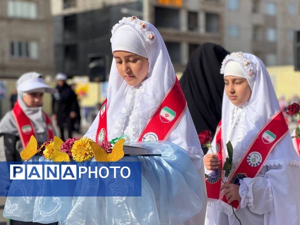 برنامه نمادین استانی و مانور تشکیلاتی یاوران انقلاب در خراسان رضوی