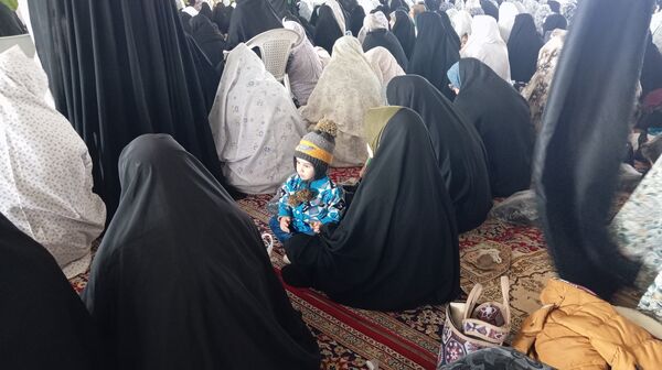 حضور کودکان در نماز جمعه کاشمر