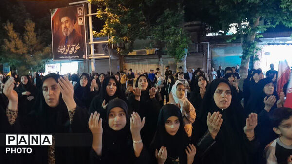 صدوچهارمین شب ایستادگی ومقاومت مردم قهرمان کوهدشت همراه با نمازاستغاثه