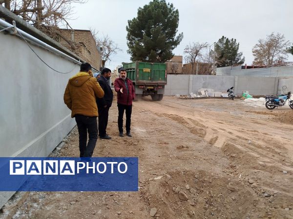 بازدید معاون توسعه و پشتیبانی اداره آموزش و پرورش کاشمر از مراحل ساخت آموزشگاه مرحوم حسین نساجیان کاشمر 