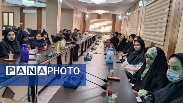  برگزاری نشست خبرنگاران خبرگزاری پانا در‌کانون شهید فهمیده کرج 