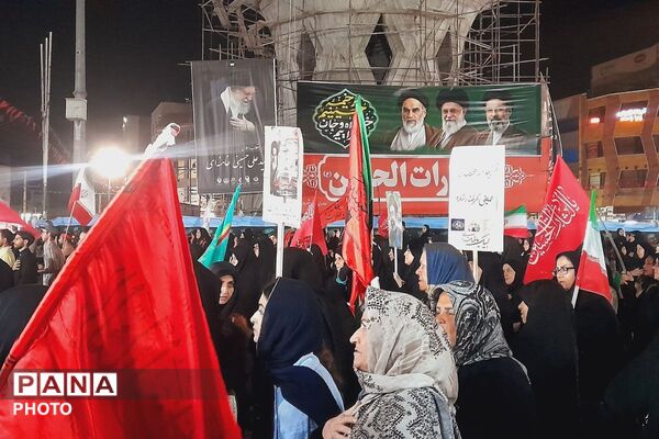 حضور جمعیت متحد مردم در میدان امام‌ خامنه‌ای شهرستان قدس 