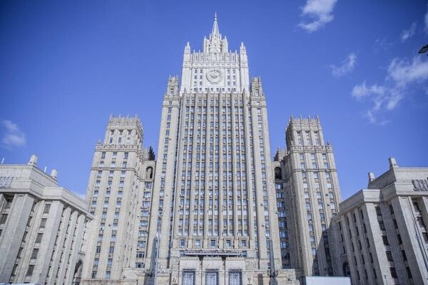دیپلمات‌های روسیه و بحرین آتش بس ایران و آمریکا را خواستار شدند