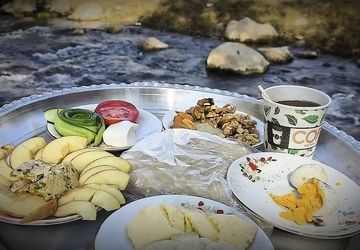 صبحانه سلامت آموزشگاه پاسداران عفت چلدان