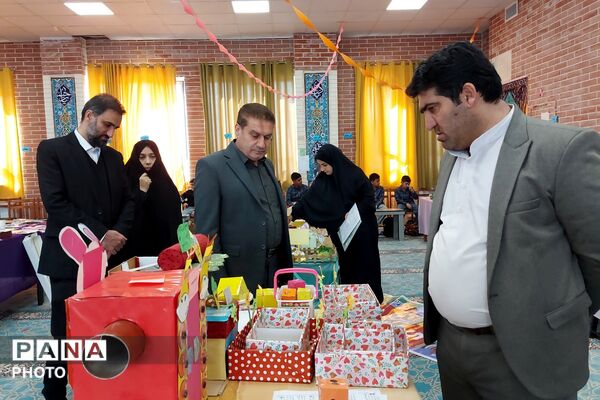 جشنواره بازی‌ وارسازی مدارس منطقه کهریزک 