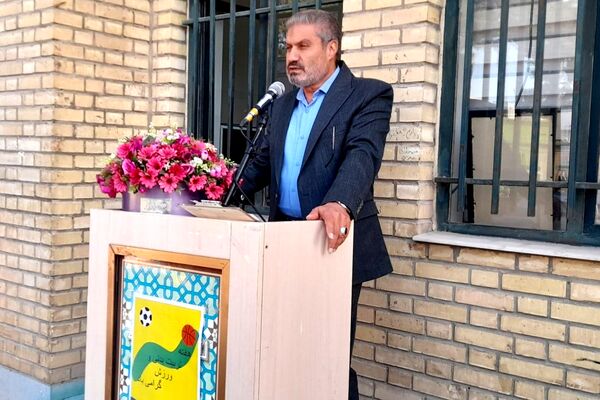 افتتاحیه انجمن ورزشی درون مدرسه ای منطقه کهریزک در هنرستان اولیاء۳