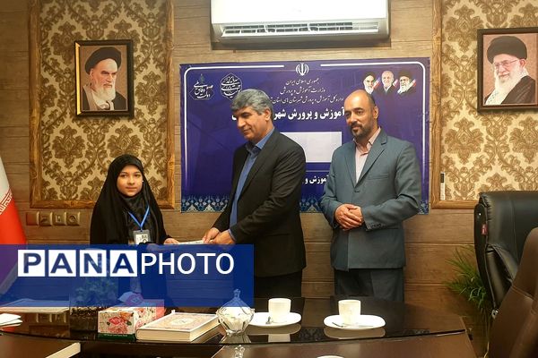 دیدار مسئولان اداره آموزش و پرورش پردیس با خبرنگاران پانا 