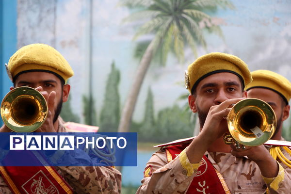 برگزاری یادواره شهدای منا و جنگ ۱۲ روزه در مدرسه شاهد نیک اندیشان