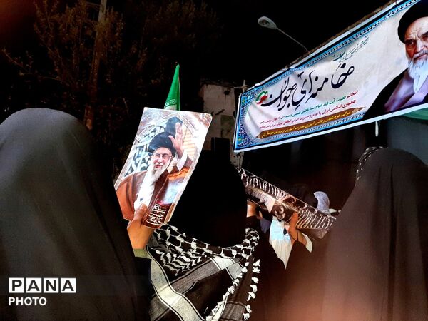 نمایش وفاداری گالیکشی‌ها در سی‌امین قرار